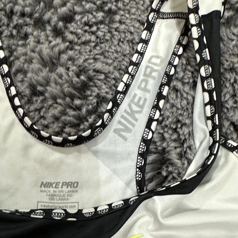 Nike Women's Diagonal Striped Tank Top with Yellow Swoosh - Picture 3 of 8